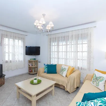 Captain's Villa