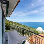 Captain's Kalivia (Skiathos)