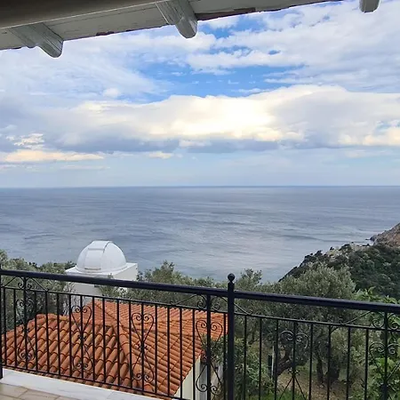 Captain's Villa *
